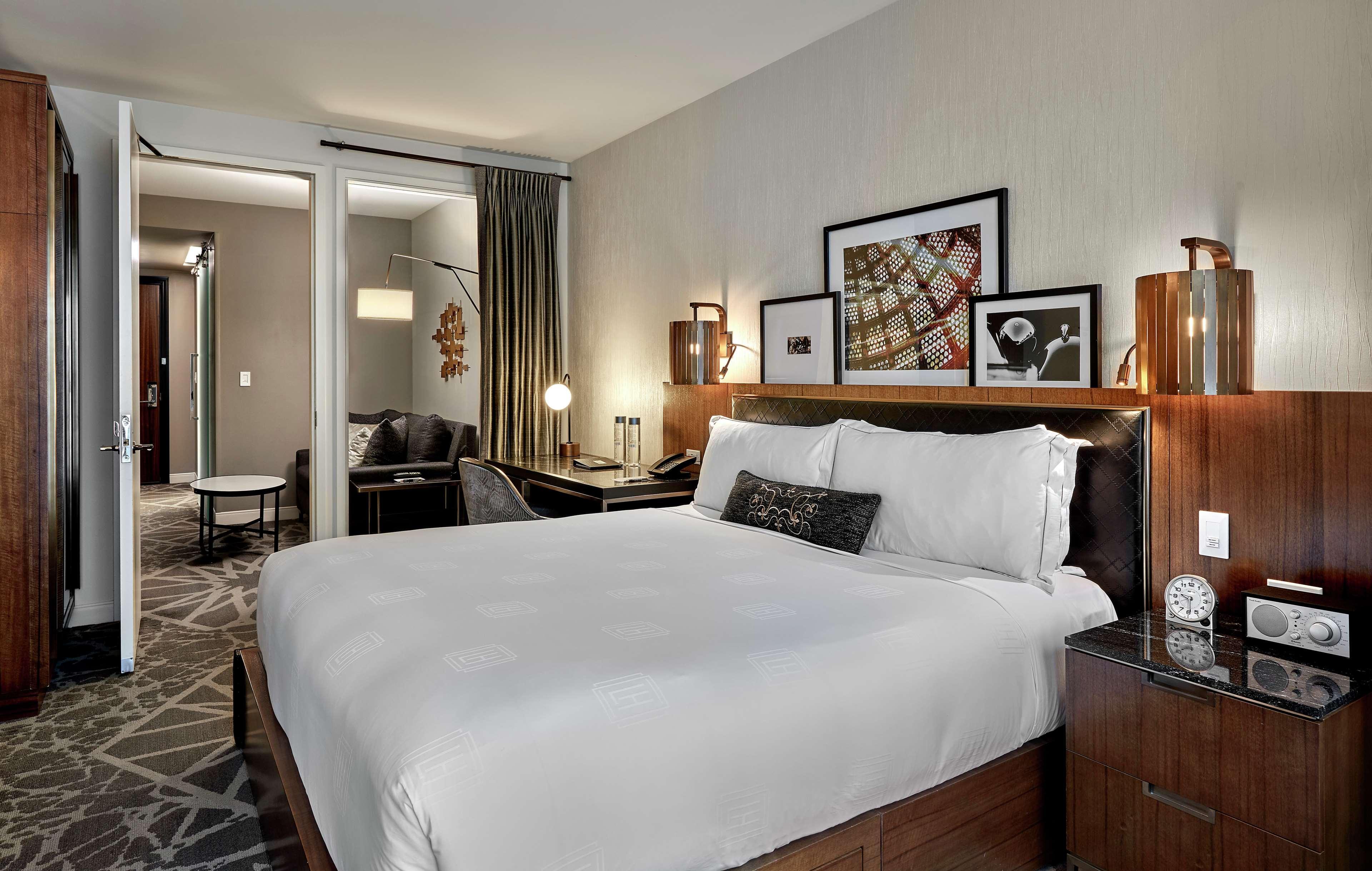 Londonhouse Chicago, Curio Collection By Hilton Hotel Luaran gambar