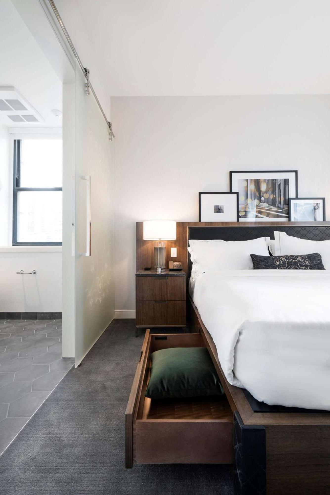 Londonhouse Chicago, Curio Collection By Hilton Hotel Luaran gambar