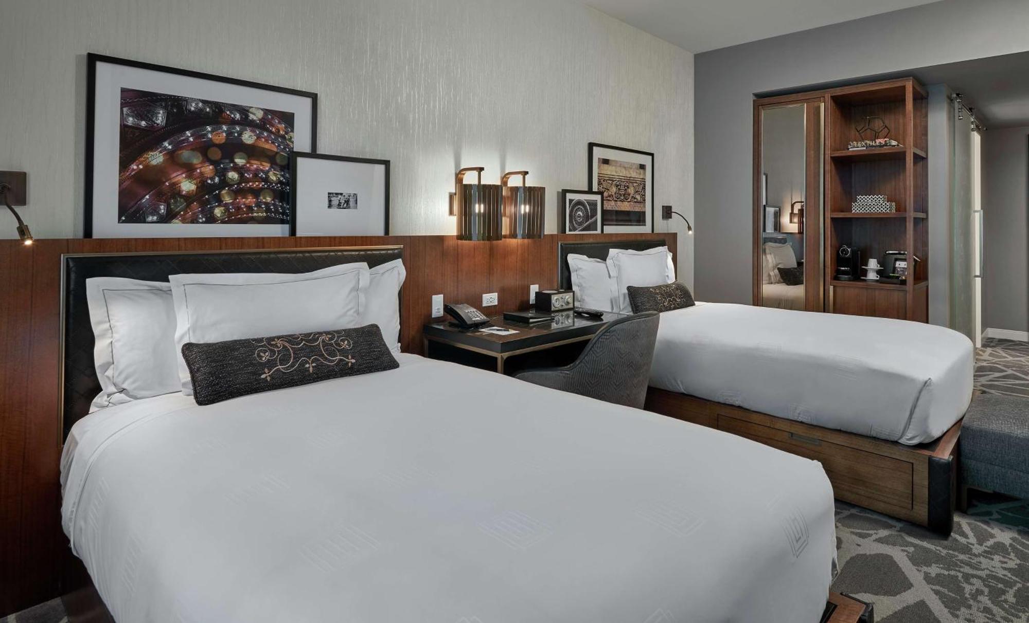 Londonhouse Chicago, Curio Collection By Hilton Hotel Luaran gambar